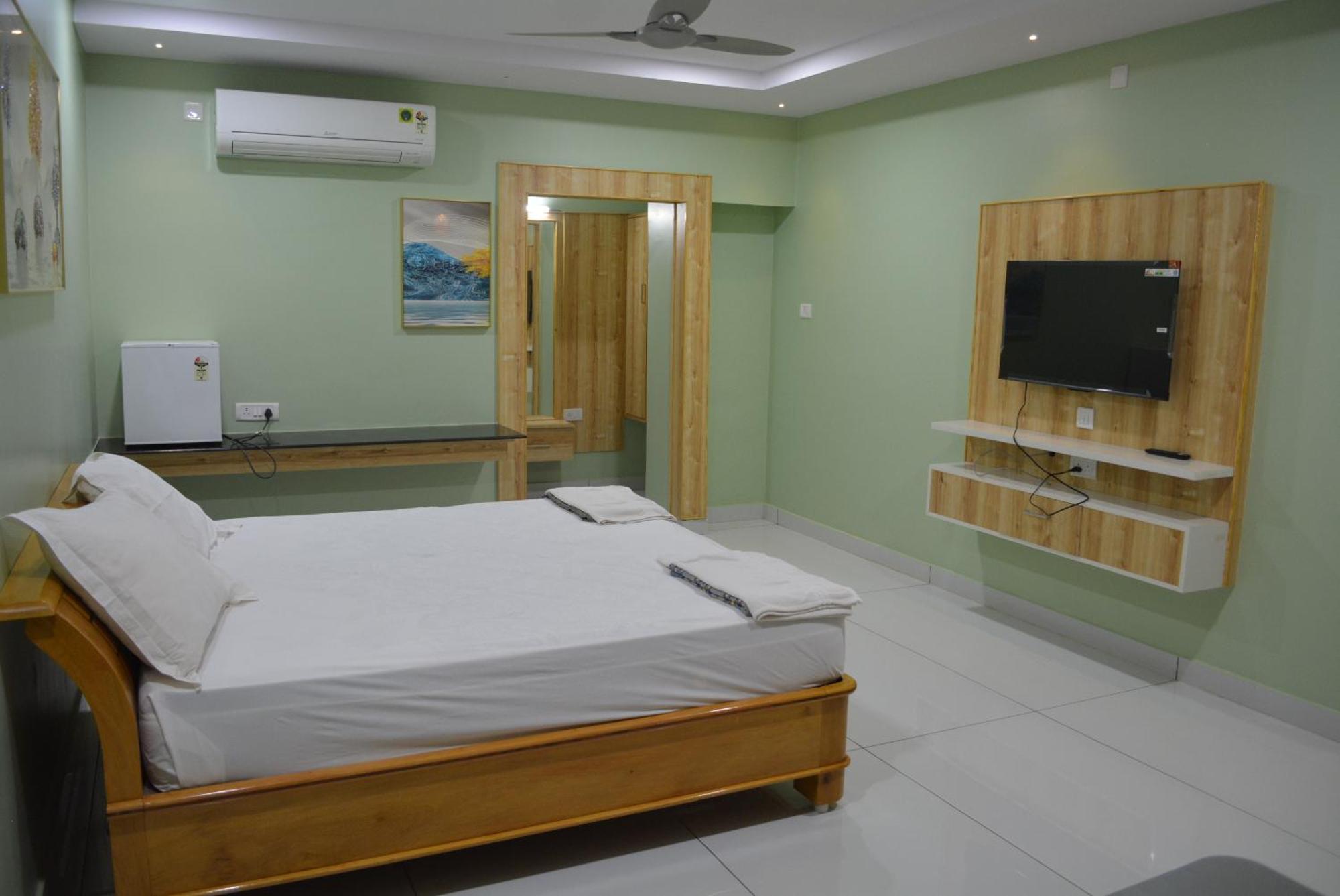 Yanam Resorts Exteriér fotografie